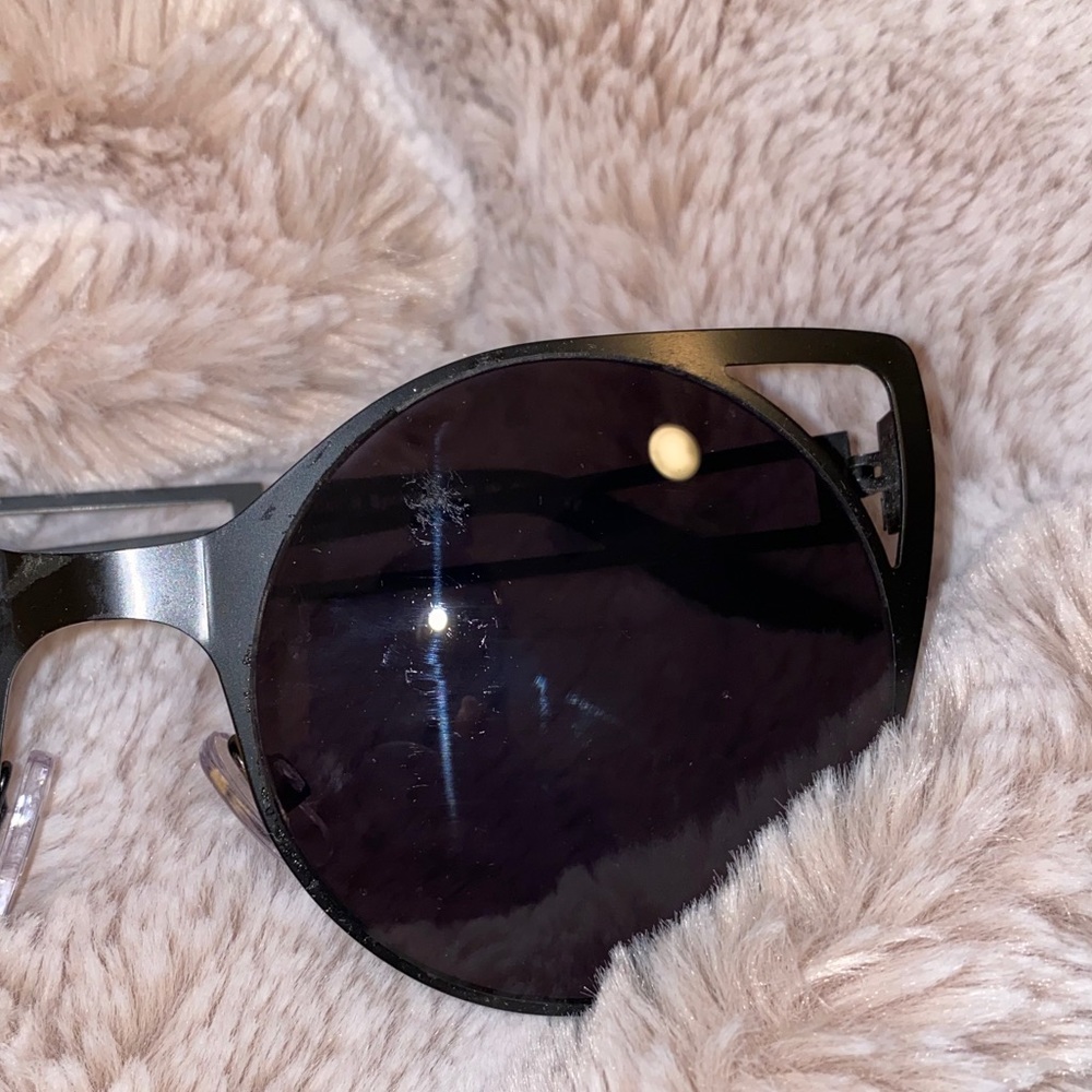 Cat Eye Sunglasses - Picture 7 of 10